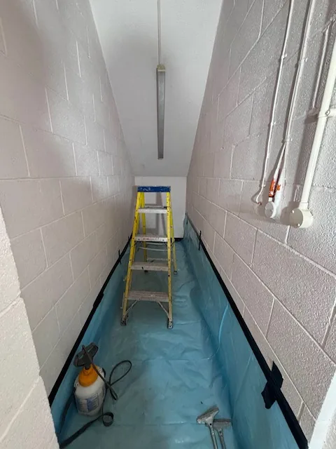 HSE-licensed asbestos gasket strip-out in W13